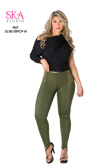 Legging con Detalle Entrecruzado Laterales 5L967BPCP-N - Verde