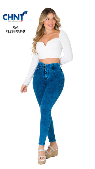 Jeans Levanta Cola Colombianos Originales  Lace jeans, Moda fashion,  Fashion outfits